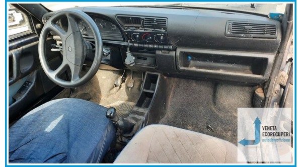 LANCIA Y 10 Autobianch del 1994 parti usate e ricambi