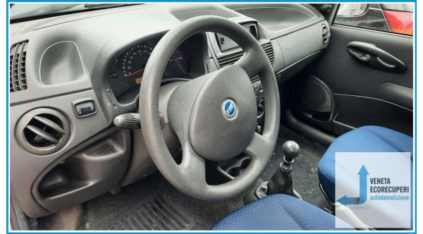 FIAT PUNTO 2U del 2005 parti usate e ricambi - Tipo Motore 188A4000