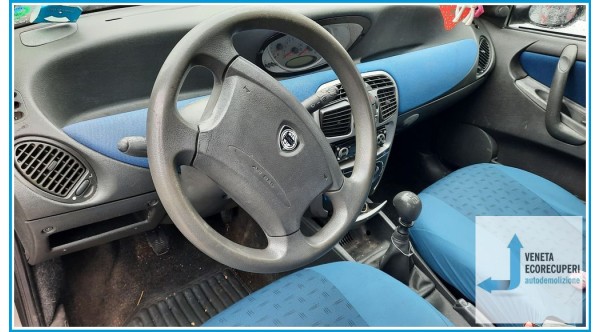 LANCIA Y  del 2002 parti usate e ricambi - Tipo Motore 188A4000