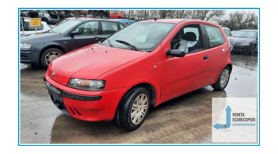 FIAT PUNTO 1N/1P del 2000 parti usate e ricambi - Tipo Motore 188A4000