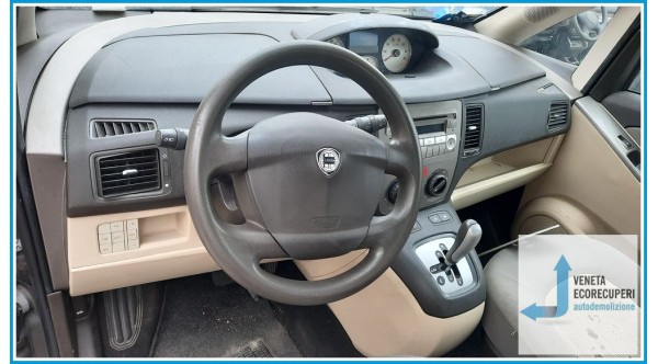 LANCIA MUSA TG del 2005 parti usate e ricambi
