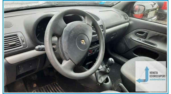 RENAULT CLIO 2a Serie  del 2008 parti usate e ricambi - Tipo Motore D7FH7