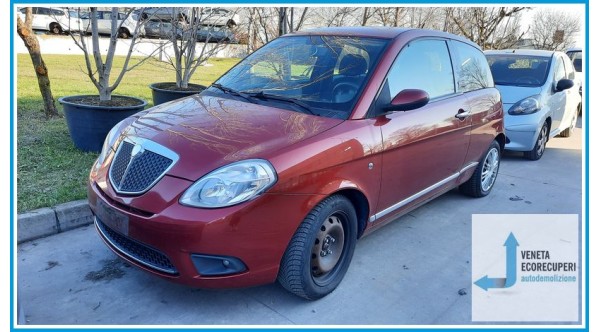 LANCIA YPSILON TE del 2007 parti usate e ricambi