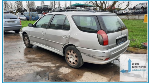 PEUGEOT 306  del 2000 parti usate e ricambi - Tipo Motore KFX