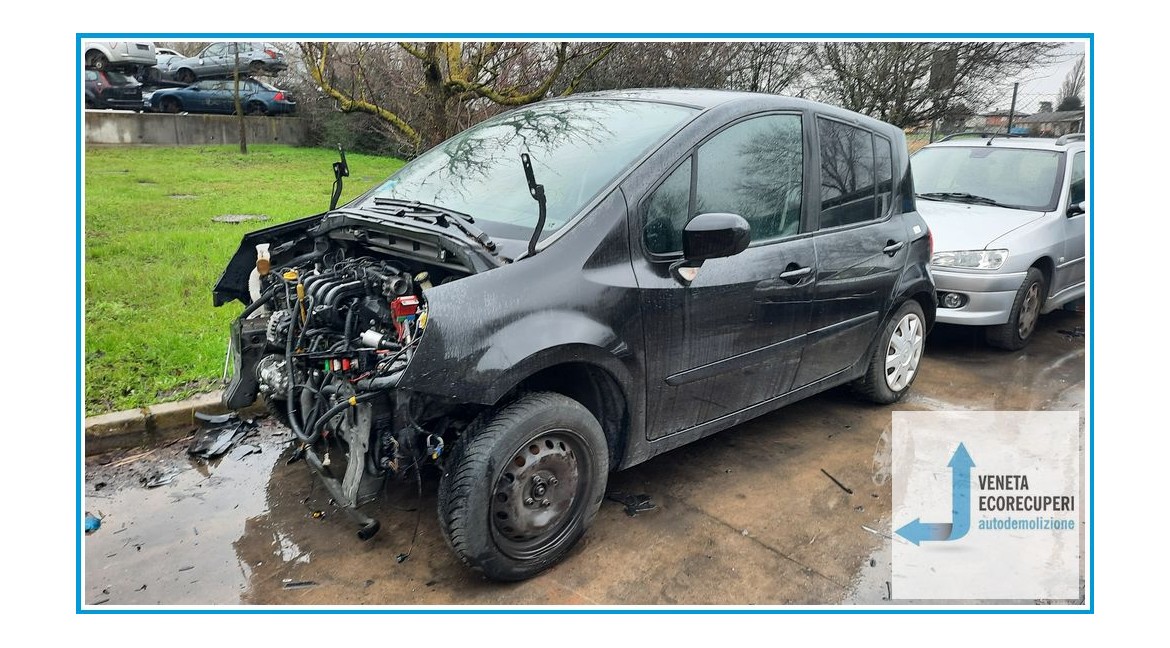 RENAULT MODUS 2a Serie  del 2009 parti usate e ricambi - Tipo Motore D4FD7