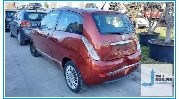 LANCIA YPSILON TE del 2007 parti usate e ricambi