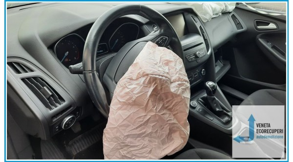 FORD FOCUS CEW del 2016 parti usate e ricambi - Tipo Motore M2DC