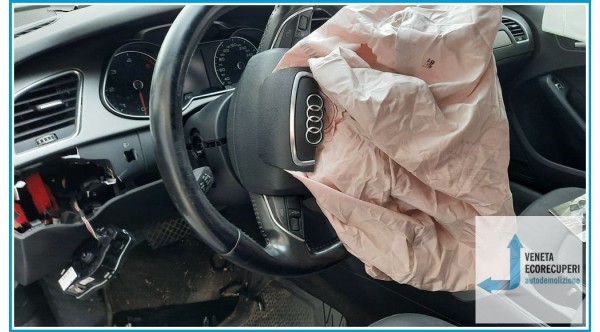 AUDI A4 8K del 2013 parti usate e ricambi - Tipo Motore CGL