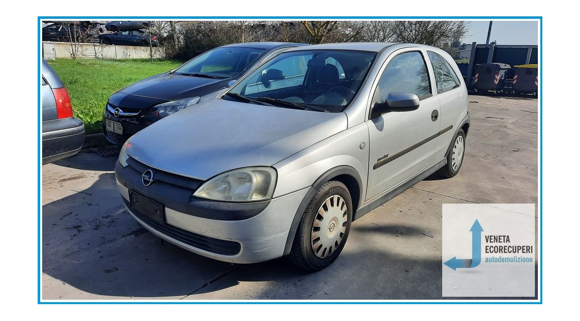 OPEL CORSA X01 del 2002 parti usate e ricambi - Tipo Motore Z12XE
