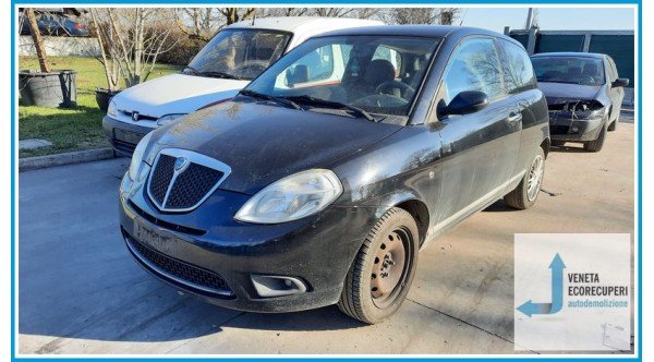 LANCIA YPSILON TE del 2007 parti usate e ricambi