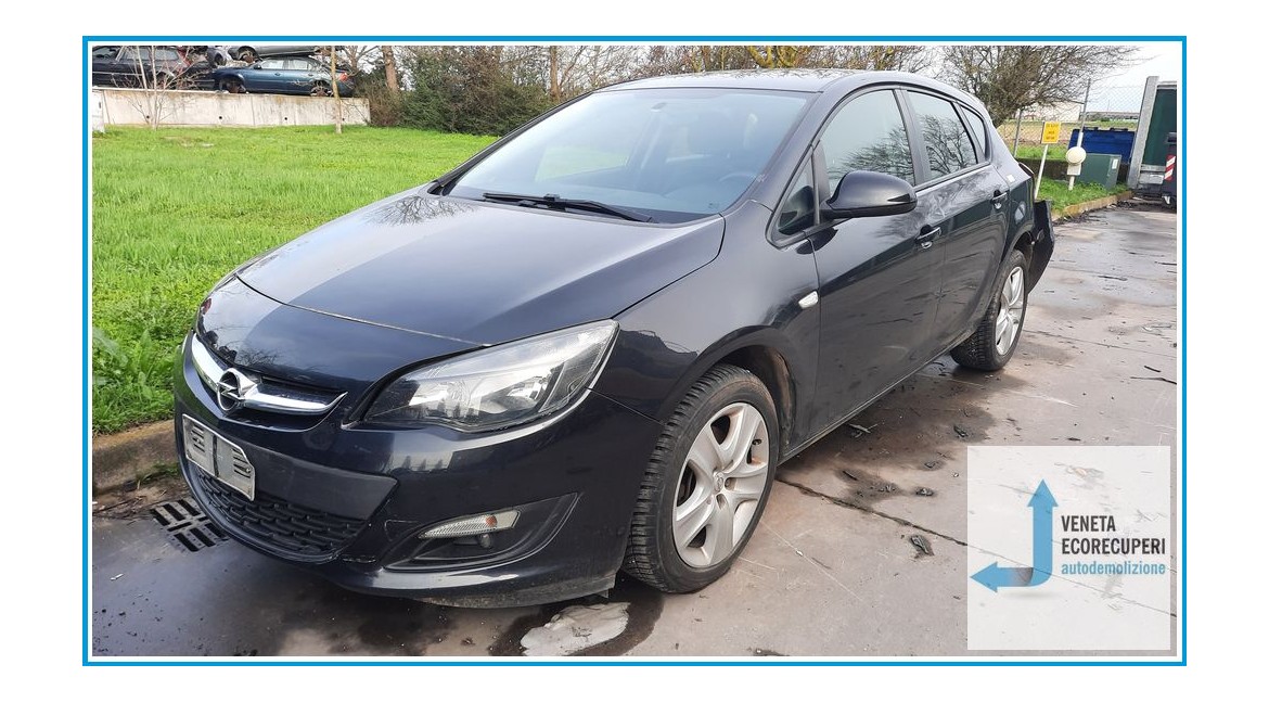 OPEL ASTRA P10 del 2014 parti usate e ricambi - Tipo Motore A17DTS