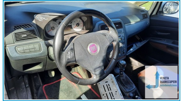 FIAT GRANDE PUNTO 2Y del 2008 parti usate e ricambi - Tipo Motore 199A3000