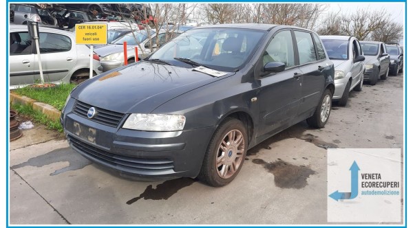 FIAT STILO 2V del 2004 parti usate e ricambi - Tipo Motore 182B6000