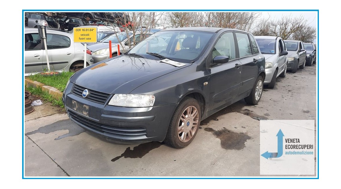 FIAT STILO 2V del 2004 parti usate e ricambi - Tipo Motore 182B6000
