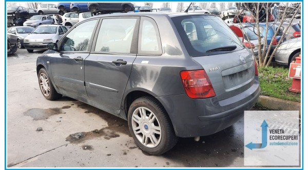 FIAT STILO 2V del 2004 parti usate e ricambi - Tipo Motore 182B6000