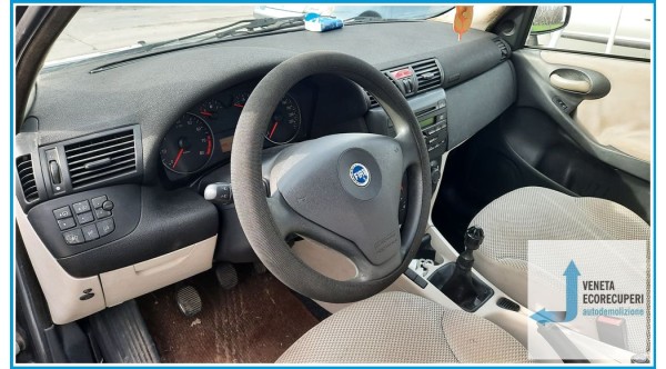 FIAT STILO 2V del 2004 parti usate e ricambi - Tipo Motore 182B6000