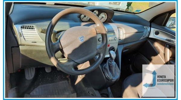 LANCIA YPSILON TE del 2007 parti usate e ricambi