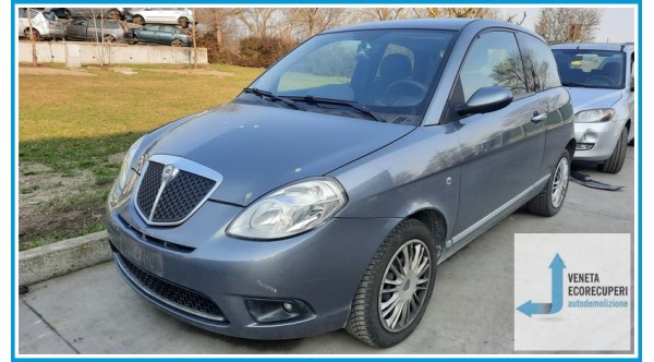 LANCIA YPSILON TE del 2007 parti usate e ricambi