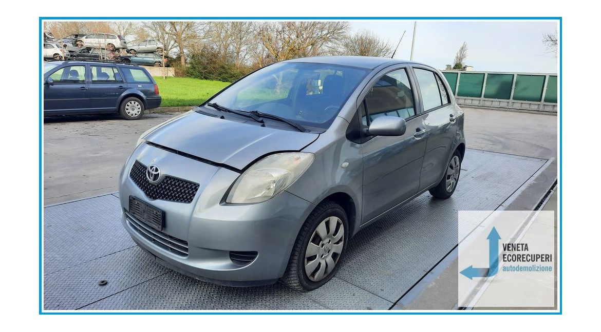 TOYOTA YARIS  del 2007 parti usate e ricambi - Tipo Motore 1KRFE