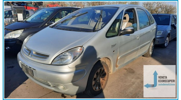 CITROEN XSARA PICASSO  del 2003 parti usate e ricambi - Tipo Motore RHY