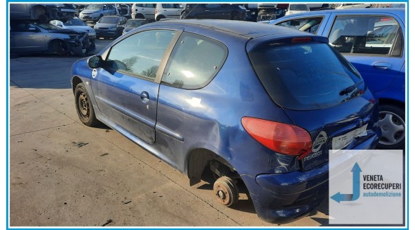 PEUGEOT 206  del 2000 parti usate e ricambi - Tipo Motore HFZ
