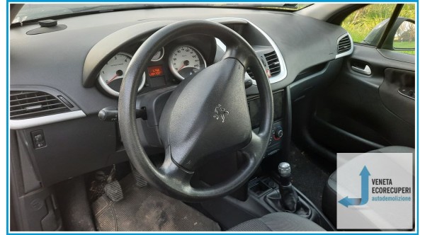 PEUGEOT 207  del 2010 parti usate e ricambi - Tipo Motore 8HR