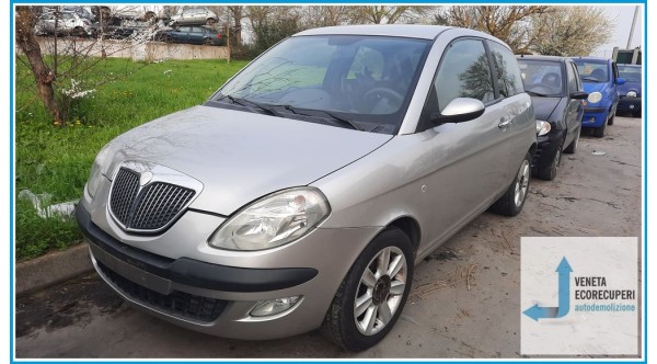 LANCIA YPSILON TE del 2004 parti usate e ricambi - Tipo Motore 188A5000