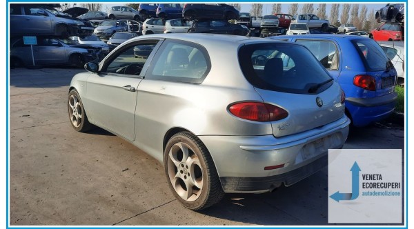 ALFA ROMEO 147 W8 del 2002 parti usate e ricambi - Tipo Motore 937A2000