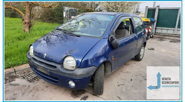 RENAULT TWINGO 1a Serie  del 1999 parti usate e ricambi - Tipo Motore D7FB7