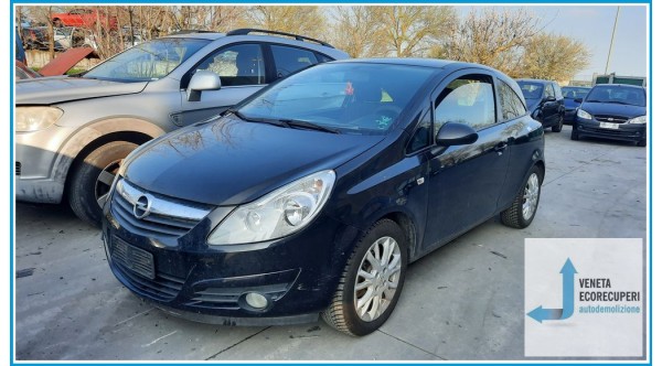 OPEL CORSA S07 del 2009 parti usate e ricambi - Tipo Motore Z13DTJ