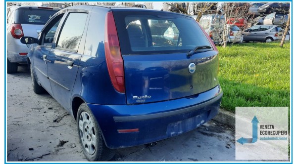 FIAT PUNTO 1N/1P del 2004 parti usate e ricambi - Tipo Motore 188A4000