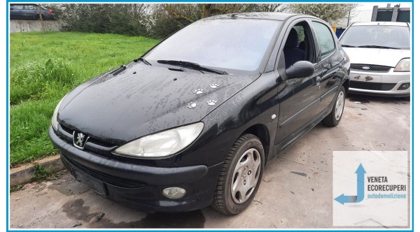PEUGEOT 206  del 2003 parti usate e ricambi - Tipo Motore HFX