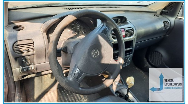 OPEL CORSA X01 del 2003 parti usate e ricambi - Tipo Motore Z13DT