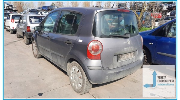 RENAULT MODUS 1a Serie  del 2007 parti usate e ricambi - Tipo Motore D4FD7