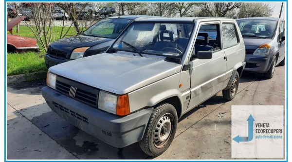 FIAT PANDA 1a Serie  del 2001 parti usate e ricambi - Tipo Motore 187A1000