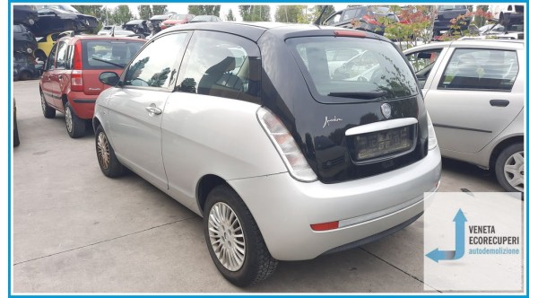 LANCIA YPSILON TE del 2008 parti usate e ricambi