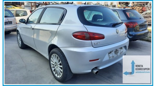 ALFA ROMEO 147 W8 del 2007 parti usate e ricambi