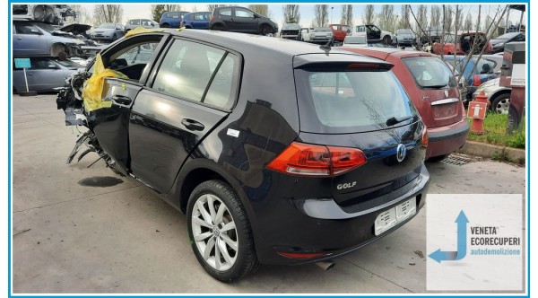 VOLKSWAGEN GOLF 5K/AJ del 2015 parti usate e ricambi - Tipo Motore CXX