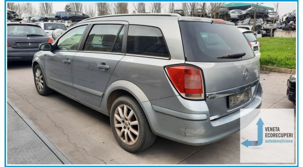 OPEL ASTRA A04 del 2005 parti usate e ricambi - Tipo Motore Z16XEP