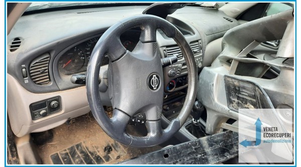 NISSAN ALMERA N16E del 2002 parti usate e ricambi - Tipo Motore QG15