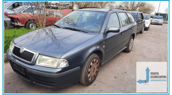 SKODA OCTAVIA 1U del 2004 parti usate e ricambi - Tipo Motore ALH