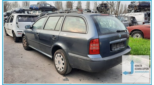 SKODA OCTAVIA 1U del 2004 parti usate e ricambi - Tipo Motore ALH