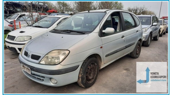 RENAULT SCENIC  del 2001 parti usate e ricambi - Tipo Motore K4MA7