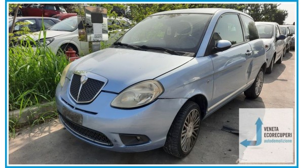 LANCIA YPSILON TE del 2006 parti usate e ricambi