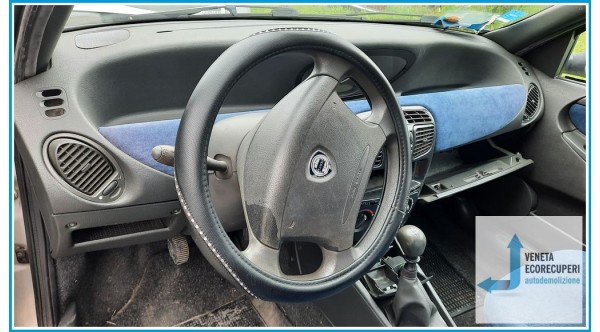 LANCIA Y  del 2002 parti usate e ricambi - Tipo Motore 188A4000