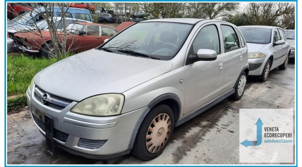 OPEL CORSA X01 del 2004 parti usate e ricambi - Tipo Motore Z12XE