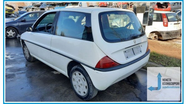 LANCIA Y  del 1998 parti usate e ricambi