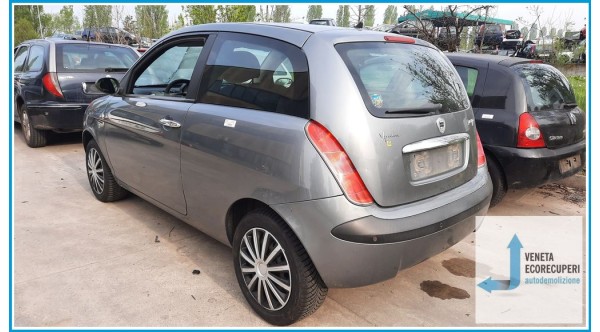LANCIA YPSILON TE del 2004 parti usate e ricambi - Tipo Motore 188A9000