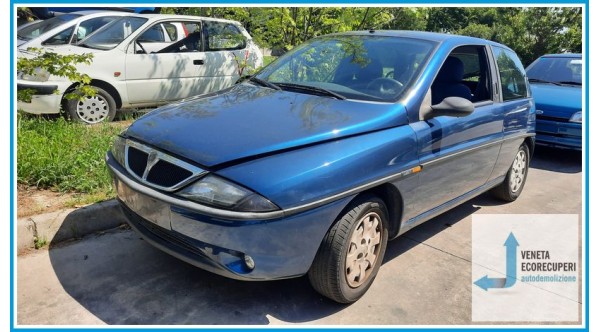 LANCIA Y  del 1999 parti usate e ricambi