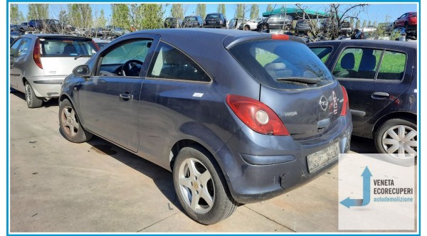 OPEL CORSA S07 del 2009 parti usate e ricambi - Tipo Motore Z13DTJ